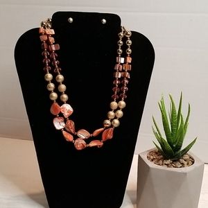 Shell set of necklace